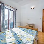 Awesome Apartment In Rovinj With 2 Bedrooms